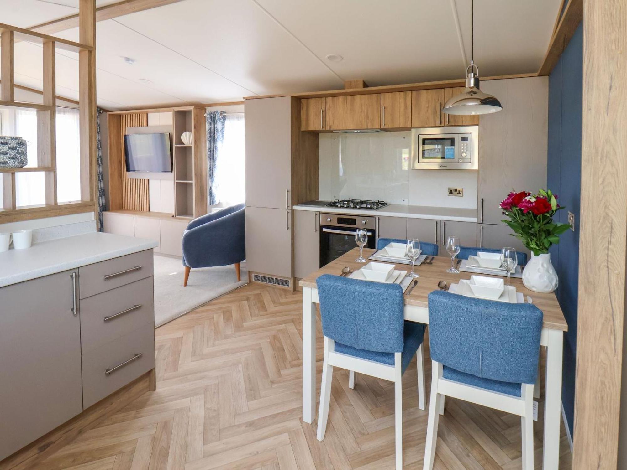 Holiday home Juniper